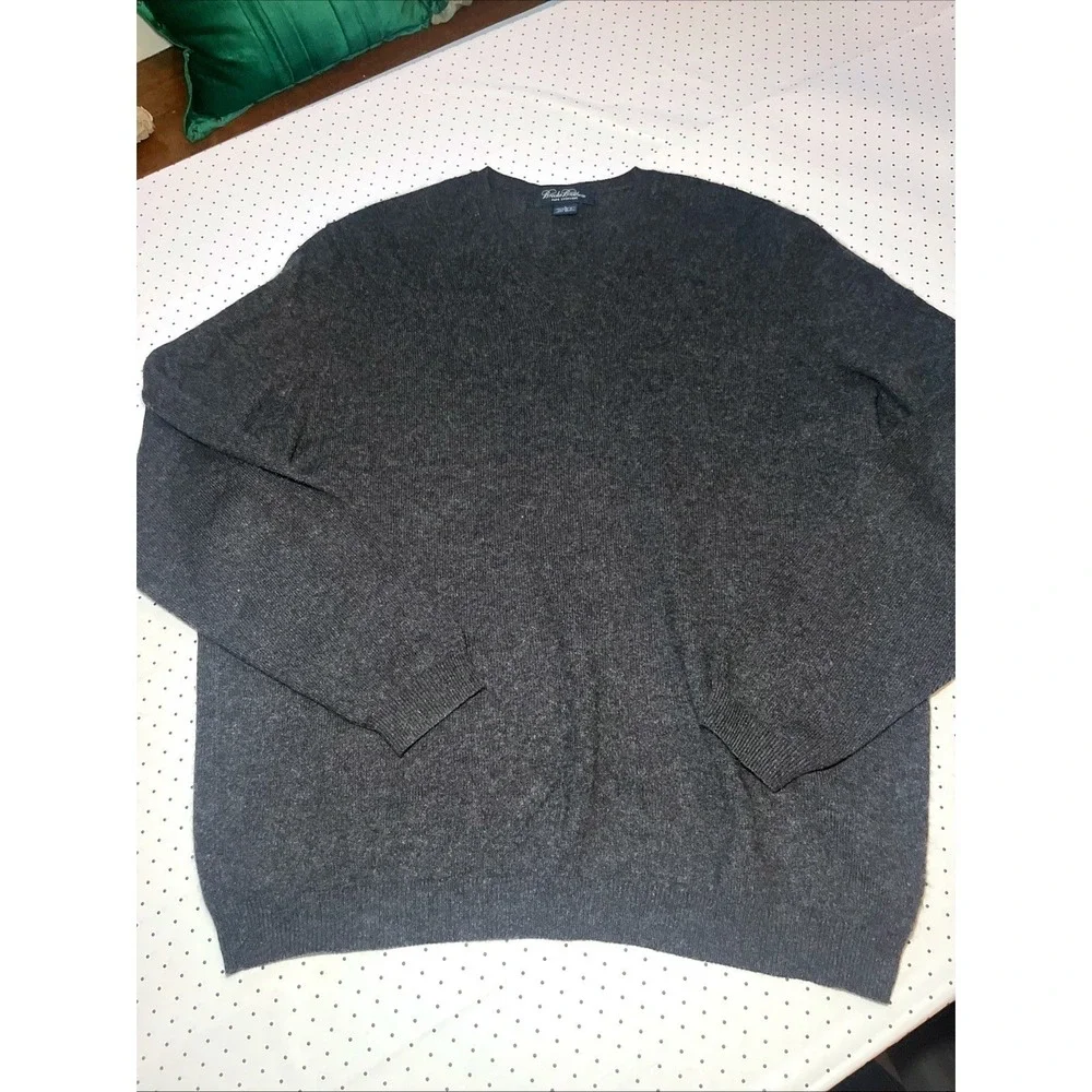 Brooks Brothers 100% Cashmere V-Neck Sweater Gray Men's Large Made In Britain